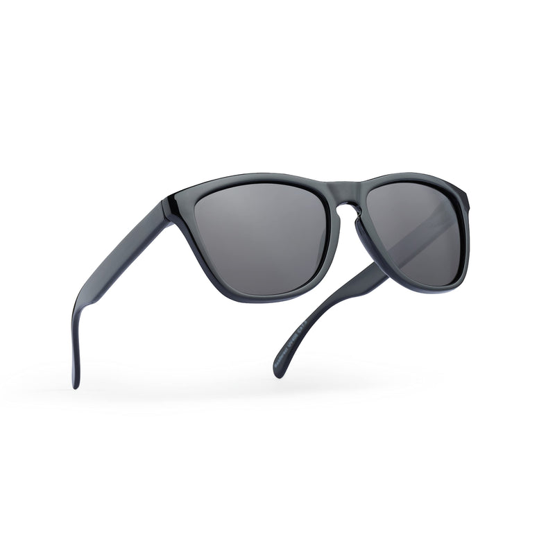 Polarized sunglasses, square sunglasses with black frame and black