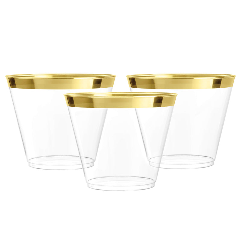 Disposable plastic cups for wine, cocktails and drinks - large party cups