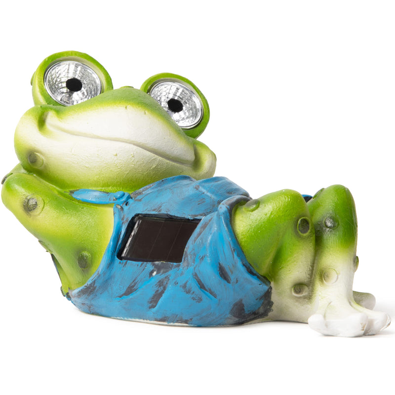 Chillaxing Frog solar powered LED outdoor decor garden light, great addition