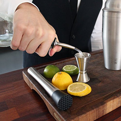 BARVIVO PROFESSIONAL COCKTAIL SHAKER SET WITH DOUBLE JIGGER AND TWO ALCOHOL POURERS - 710ML MARTINI SHAKER