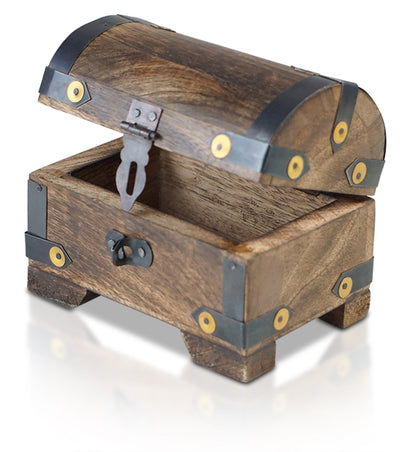 Farmer's Cash Treasure Chest Treasure Chest Made of Wood